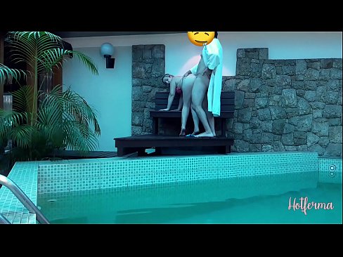 ❤️ Baas nodigt meid uit naar het zwembad, maar kon een hete niet weerstaan ️ Fuck video at us nl.it-com.top ☑